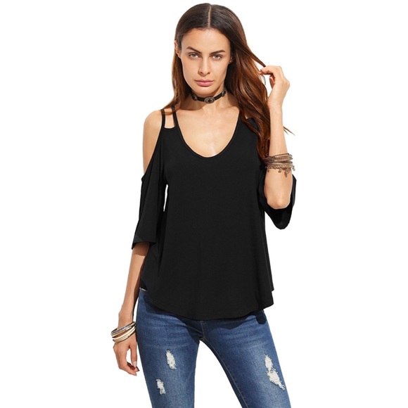 Strappy Cold Shoulder 3/4 Sleeve Drapey Blouse - Picture 4 of 6